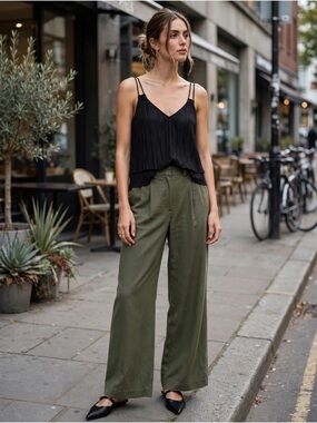 free press Black Double-Strap Pleated Cami